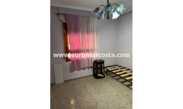 Sale - Apartment / flat - Almoradi - Comunidad valenciana