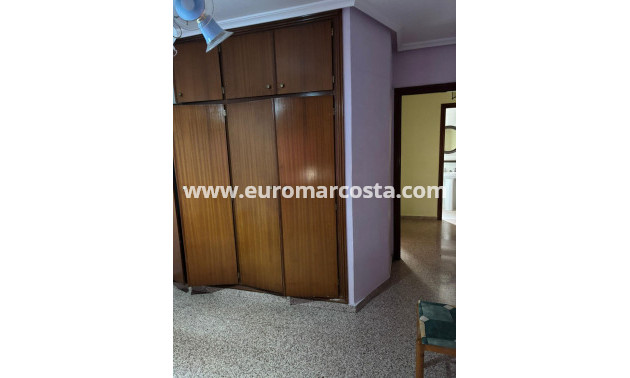 Sale - Apartment / flat - Almoradi - Comunidad valenciana