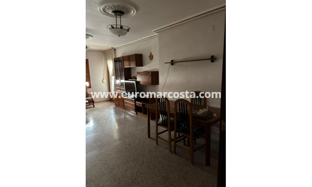 Sale - Apartment / flat - Almoradi - Comunidad valenciana