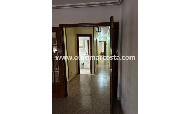 Sale - Apartment / flat - Almoradi - Comunidad valenciana