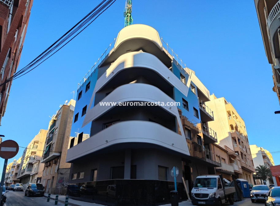 Venta - Apartamento / piso - Torrevieja - TORREVIEJA