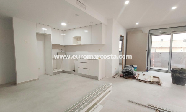 Venta - Apartamento / piso - Torrevieja - TORREVIEJA