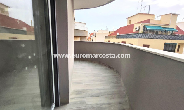 Venta - Apartamento / piso - Torrevieja - TORREVIEJA