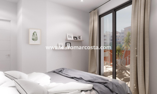 Venta - Apartamento / piso - Torrevieja - TORREVIEJA