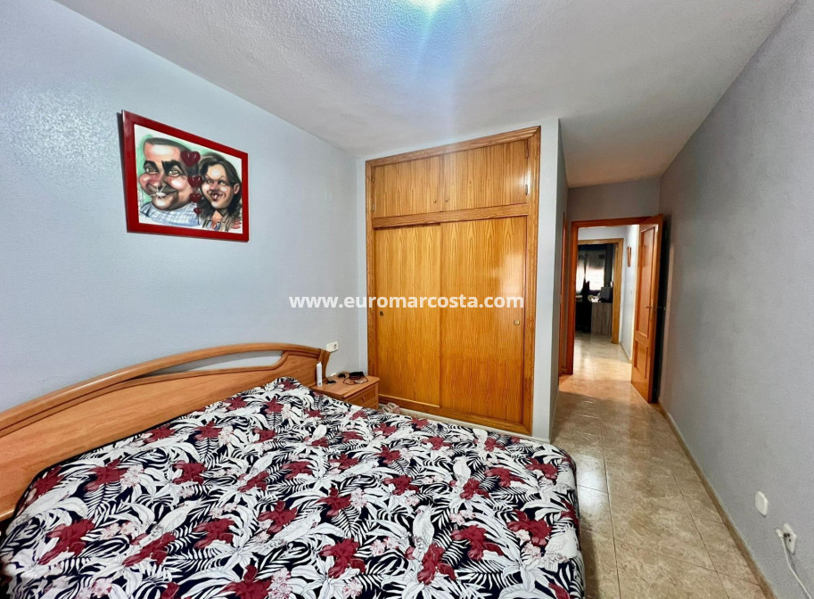 Venta - Apartamento / piso - Torrevieja - TORREVIEJA