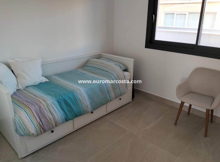 New Build - Apartment / flat - Benijofar