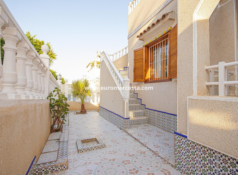 Venta - Bungalow - Torrevieja - Los Balcones - Los Altos del Edén