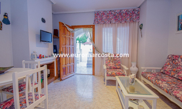 Venta - Bungalow - Torrevieja - Los Balcones - Los Altos del Edén