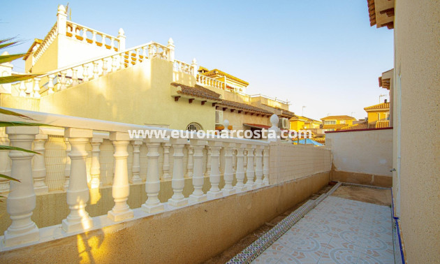 Venta - Bungalow - Torrevieja - Los Balcones - Los Altos del Edén