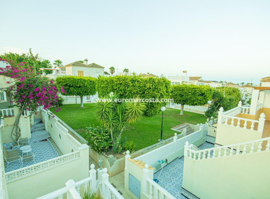 Venta - Bungalow - Torrevieja - Los Balcones - Los Altos del Edén