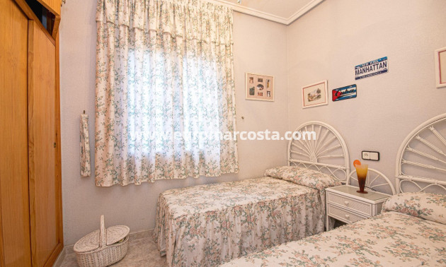 Venta - Bungalow - Torrevieja - Los Balcones - Los Altos del Edén