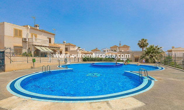 Venta - Bungalow - Torrevieja - Los Balcones - Los Altos del Edén