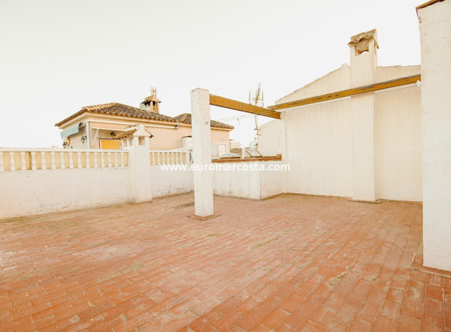 Venta - Bungalow - Torrevieja - Los Balcones - Los Altos del Edén