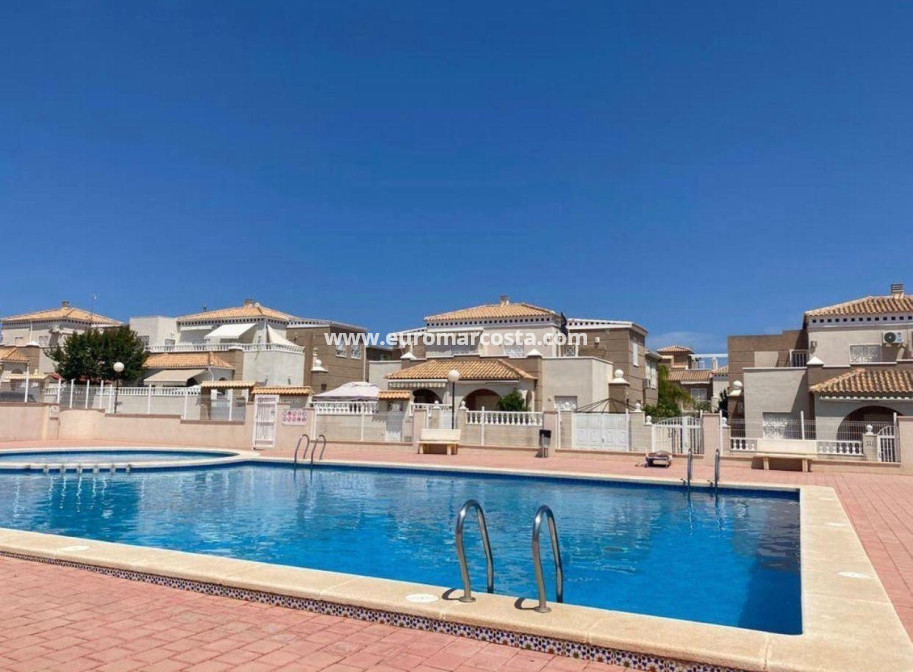 Venta - Villa - Torrevieja - TORREVIEJA