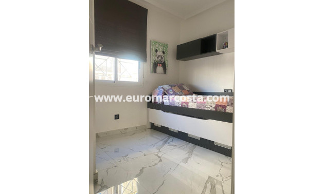 Venta - Villa - Torrevieja - TORREVIEJA