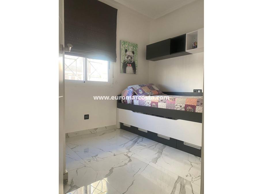 Venta - Villa - Torrevieja - TORREVIEJA