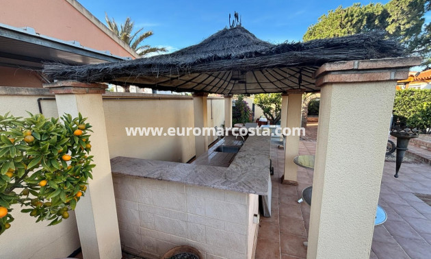 Venta - Detached House / Villa - Ciudad Quesada - CENTRO