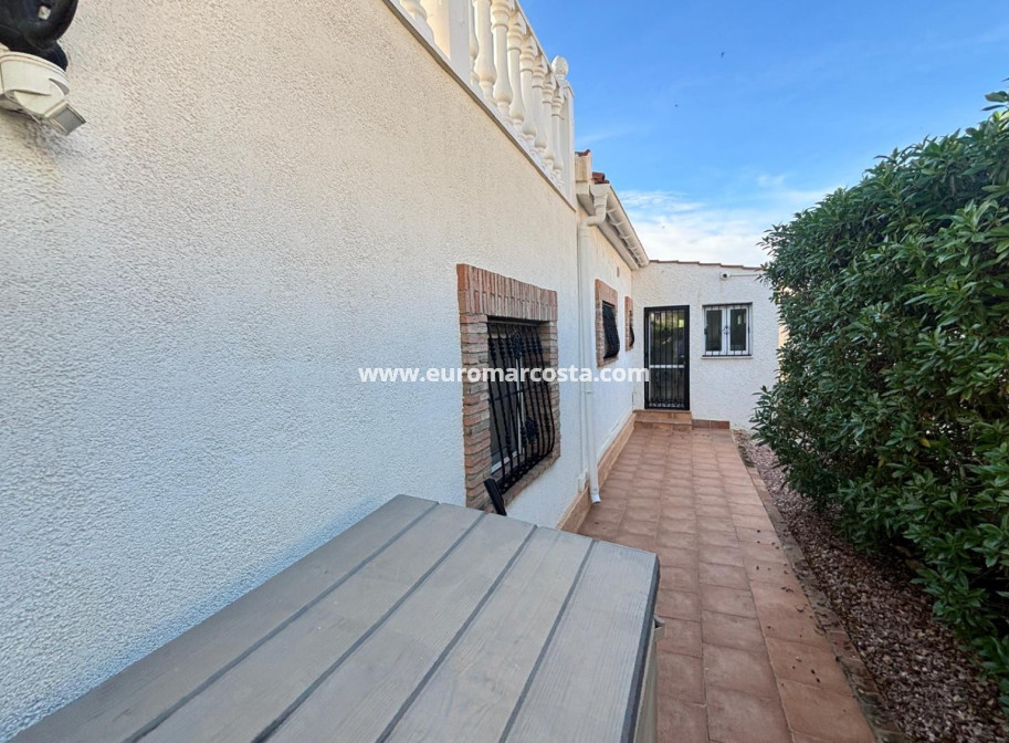 Venta - Detached House / Villa - Ciudad Quesada - CENTRO