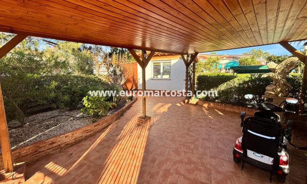 Venta - Detached House / Villa - Ciudad Quesada - CENTRO