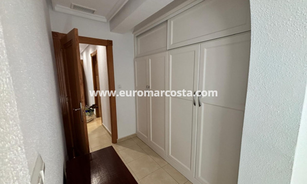 Venta - Detached House / Villa - Ciudad Quesada - CENTRO