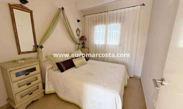 Sale - Bungalow Planta Alta - Guardamar del Segura