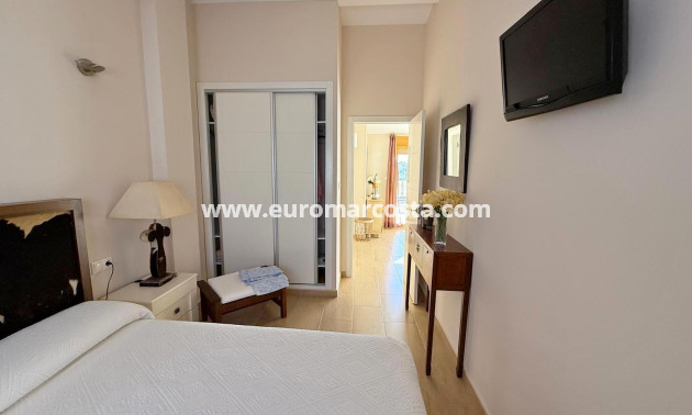 Sale - Bungalow Planta Alta - Guardamar del Segura