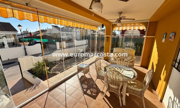 Objekte zum Wiederverkauf - Detached House / Villa - Los Montesinos