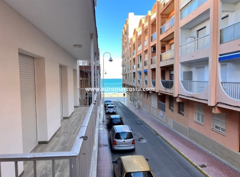 Objekte zum Wiederverkauf - Wohnung - Guardamar del Segura - Guardamar Playa