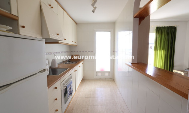 Sale - Apartment / flat - La Mata