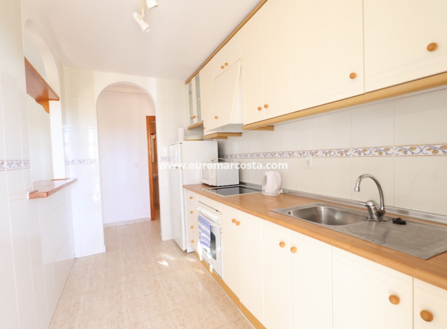 Sale - Apartment / flat - La Mata