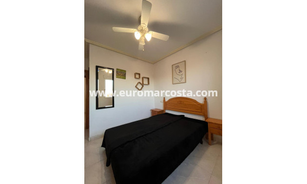 Venta - Apartamento / piso - Orihuela Costa - Los Almendros-La Florida