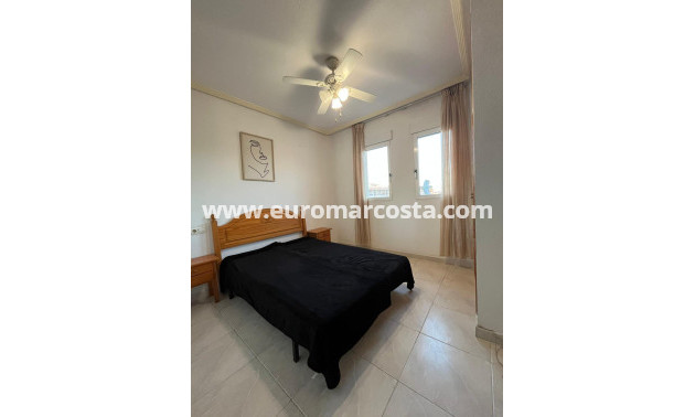 Venta - Apartamento / piso - Orihuela Costa - Los Almendros-La Florida