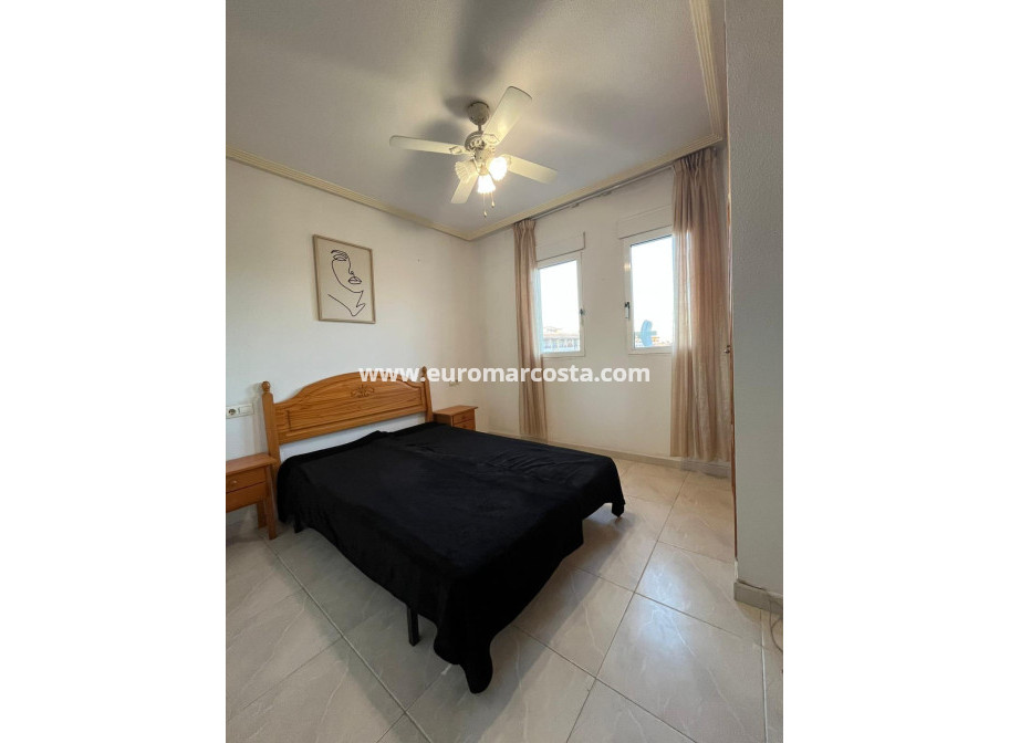 Venta - Apartamento / piso - Orihuela Costa - Los Almendros-La Florida