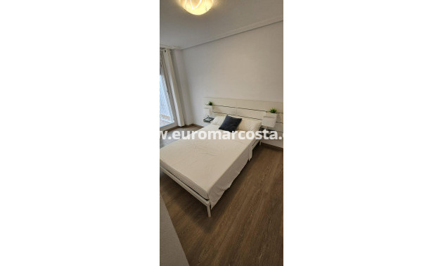 Venta - Apartamento / piso - Torrevieja - TORREVIEJA