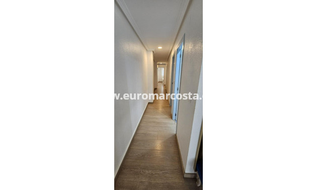 Venta - Apartamento / piso - Torrevieja - TORREVIEJA