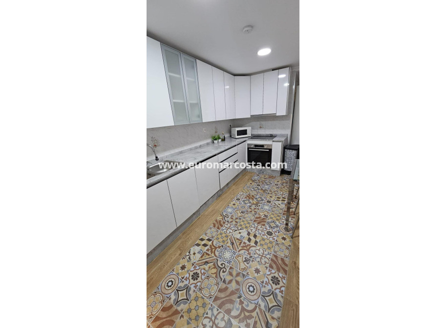 Venta - Apartamento / piso - Torrevieja - TORREVIEJA