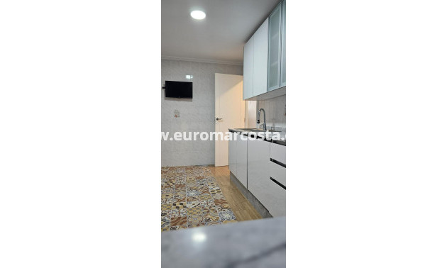 Venta - Apartamento / piso - Torrevieja - TORREVIEJA