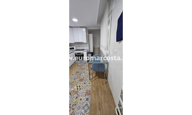 Venta - Apartamento / piso - Torrevieja - TORREVIEJA