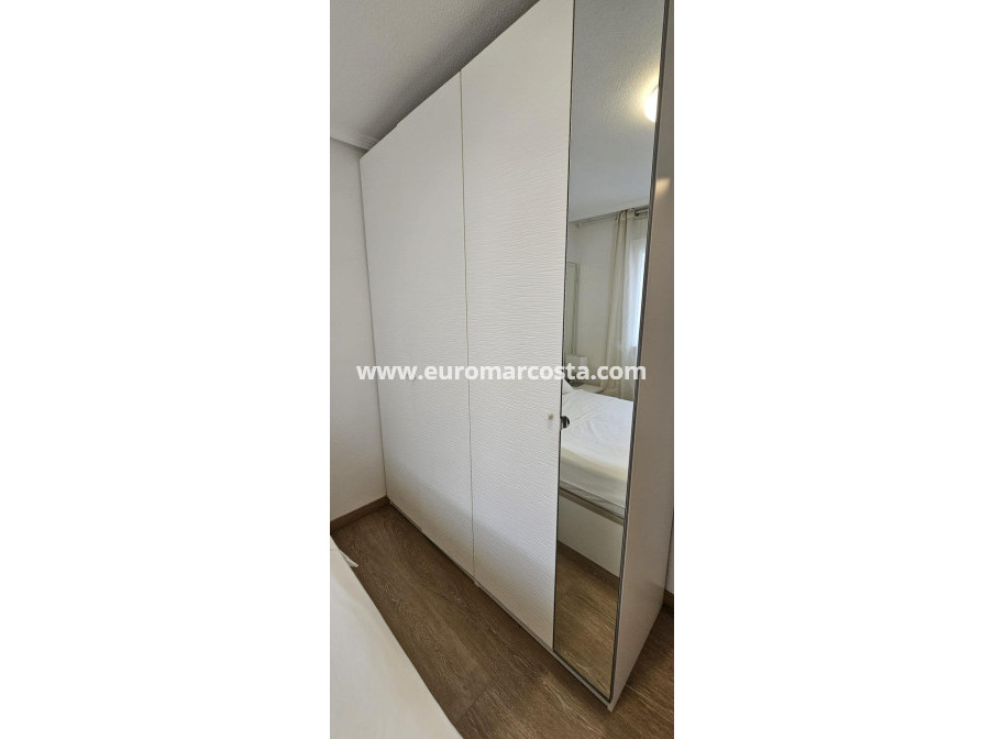 Venta - Apartamento / piso - Torrevieja - TORREVIEJA