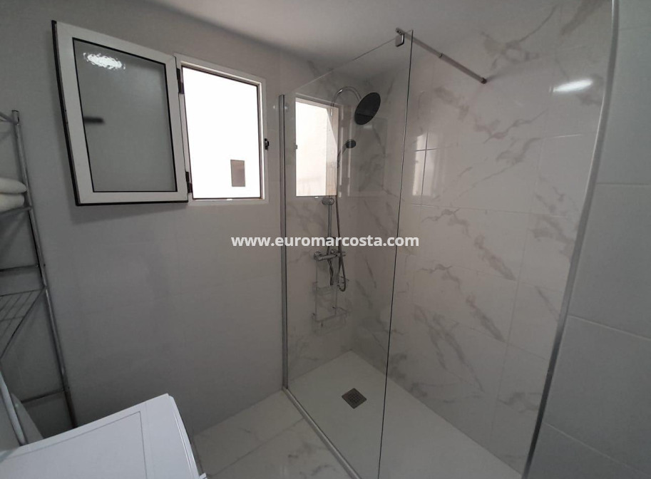 Venta - Apartamento / piso - Torrevieja - TORREVIEJA