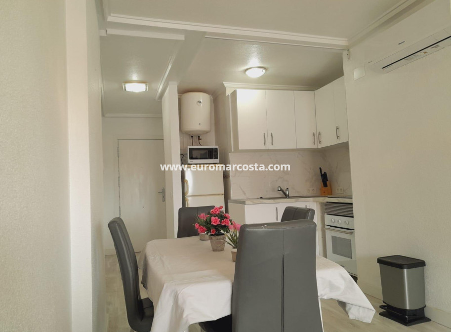 Venta - Apartamento / piso - Torrevieja - TORREVIEJA