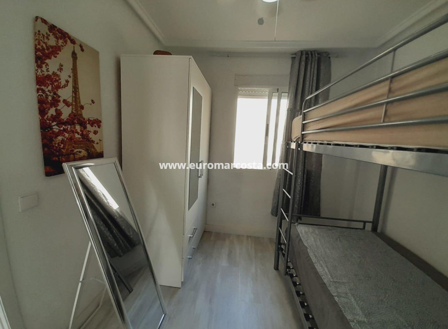 Venta - Apartamento / piso - Torrevieja - TORREVIEJA