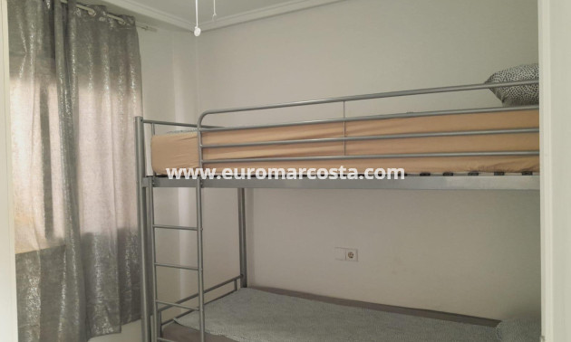 Venta - Apartamento / piso - Torrevieja - TORREVIEJA