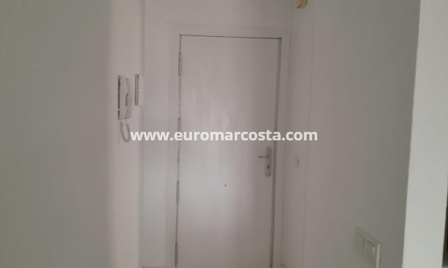 Venta - Apartamento / piso - Torrevieja - TORREVIEJA