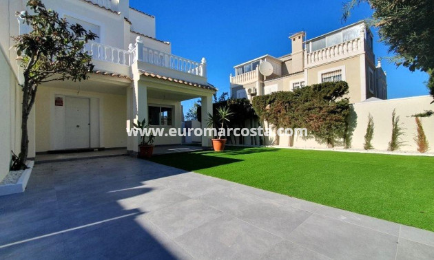 Venta - Villa - Torrevieja - TORREVIEJA