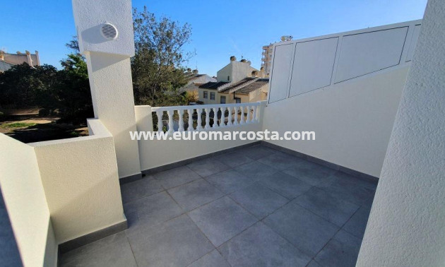 Venta - Villa - Torrevieja - TORREVIEJA