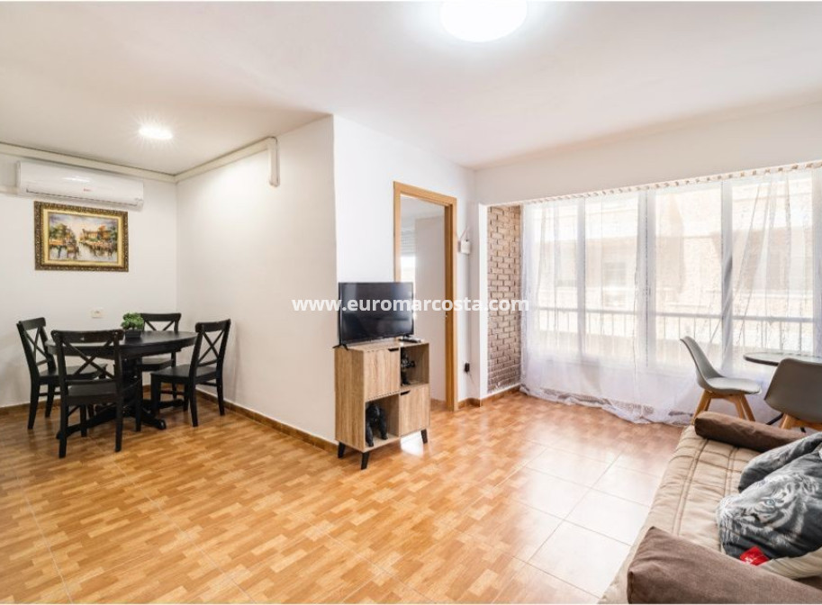 Sale - Apartment / flat - La Mata