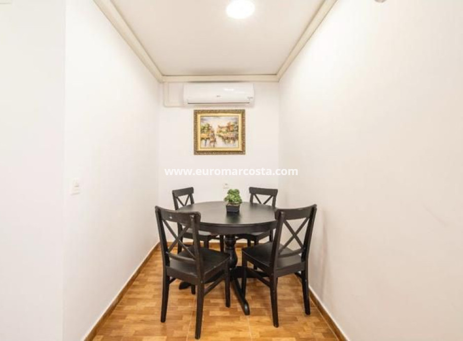 Sale - Apartment / flat - La Mata