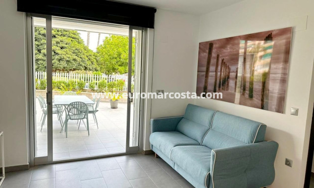 Sale - Apartment / flat - La Mata