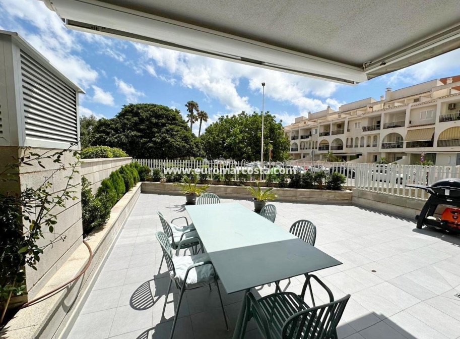 Sale - Apartment / flat - La Mata